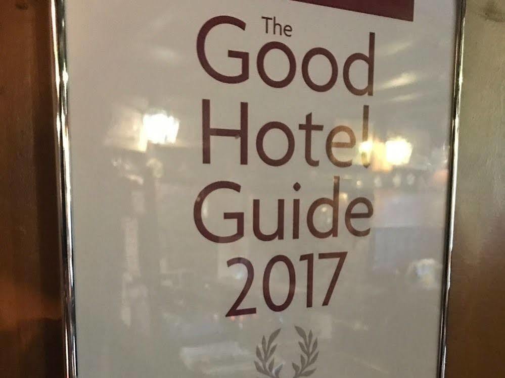 The Nobody Inn Christow Bagian luar foto
